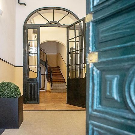 Calle Huertas Coqueto By Regalatemadrid Exterior photo